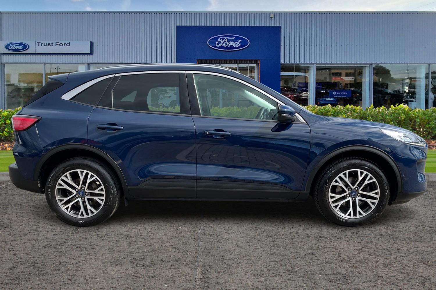 Ford Kuga Photo 2
