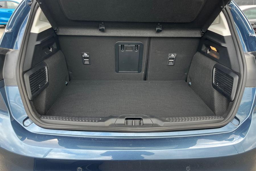Ford FOCUS Photo autoimg-3a33232c40e6a0e63cd858dae4ce64d6c7caaac9.jpg