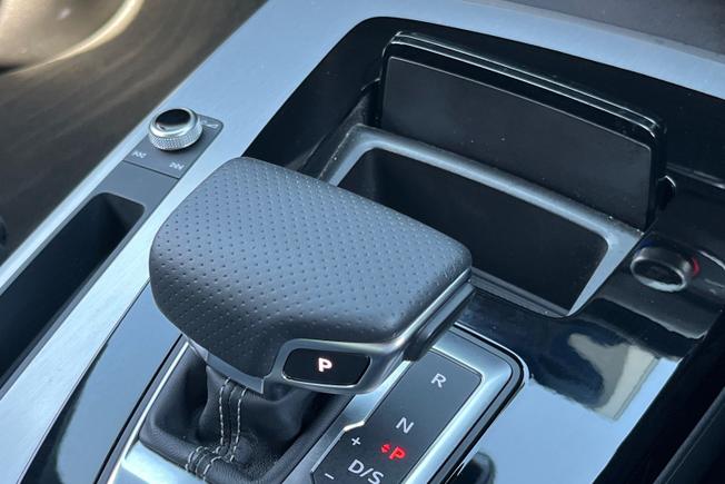 AUDI Q5 Photo 34
