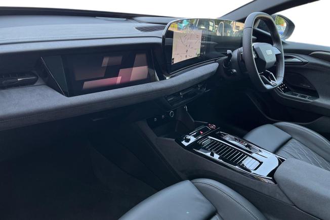 AUDI A6 Photo 2