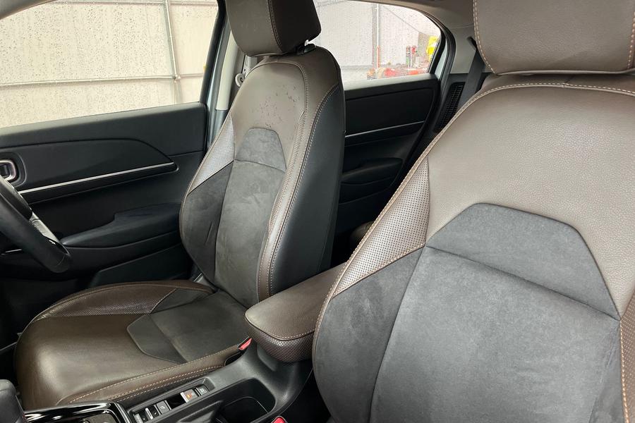 Honda HR-V Photo autoimg-3a3e3d0a6ef9d50b6e032f8d8fba490c4ebfd3c2.jpg