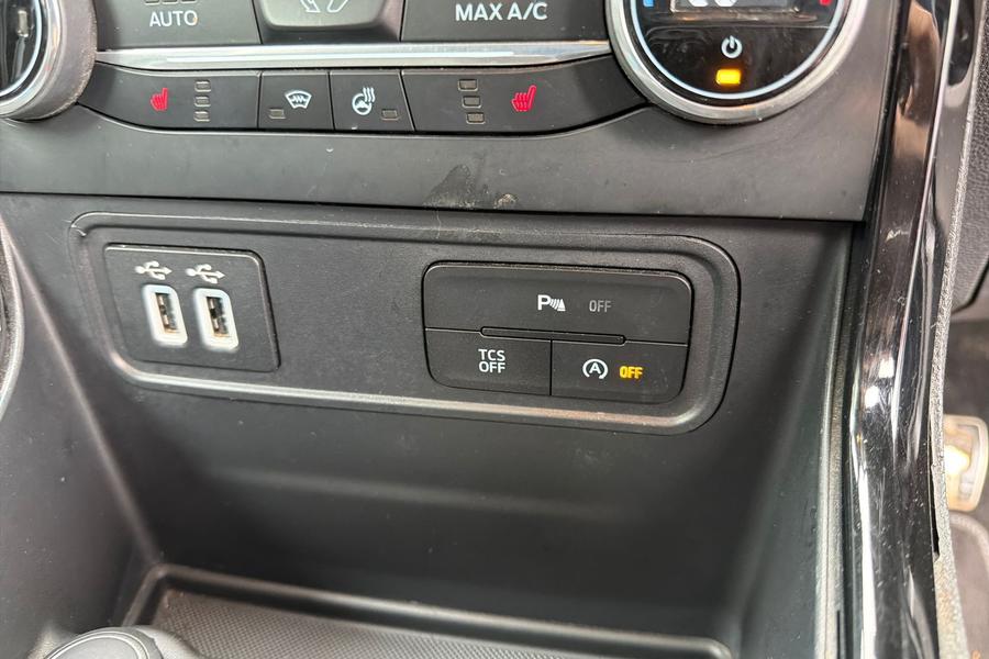 Ford ECOSPORT Photo autoimg-3a412fa390d812a8844eaa7a0e8b7e5176147f33.jpg