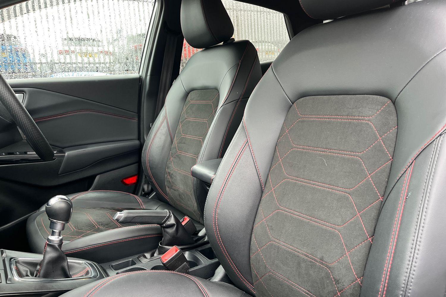 Ford PUMA Photo 18