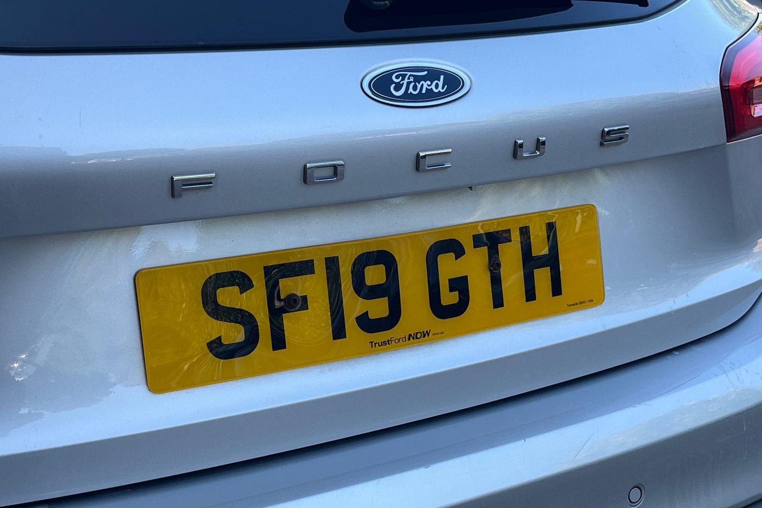 Ford Focus Photo 39