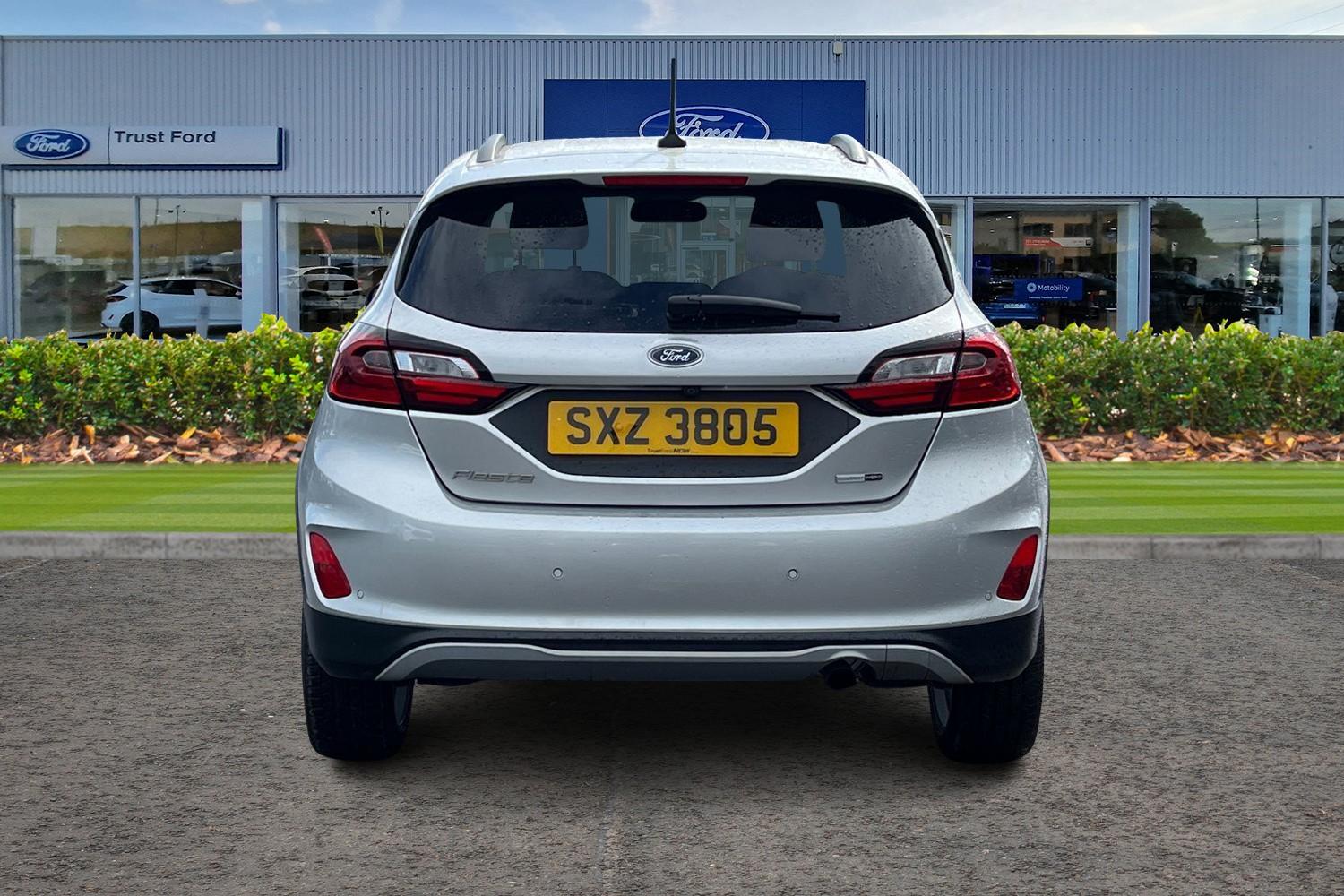 Ford FIESTA Photo 6
