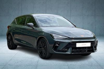~ CUPRA Leon 1.5 E-hybrid 204ps Shadow Edition DSG at JCT600