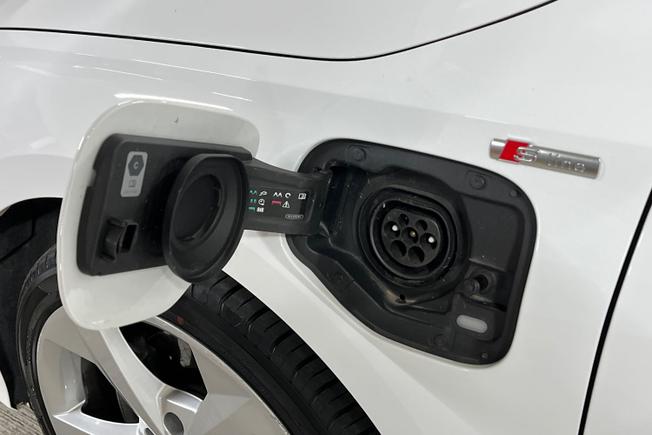 AUDI A3 Photo 32