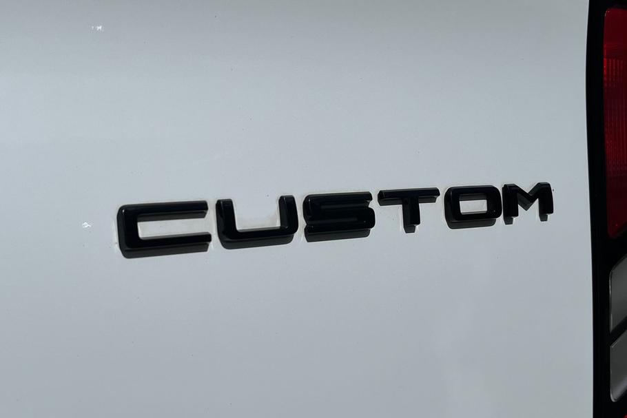 Used Ford TRANSIT CUSTOM DL24BYC 17