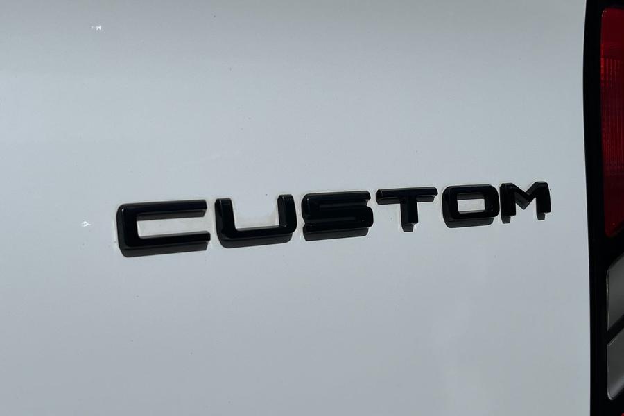 Ford TRANSIT CUSTOM Photo autoimg-3a6989ae3d4da1fcbd02ee3b31d9ed4d0fb6850e.jpg