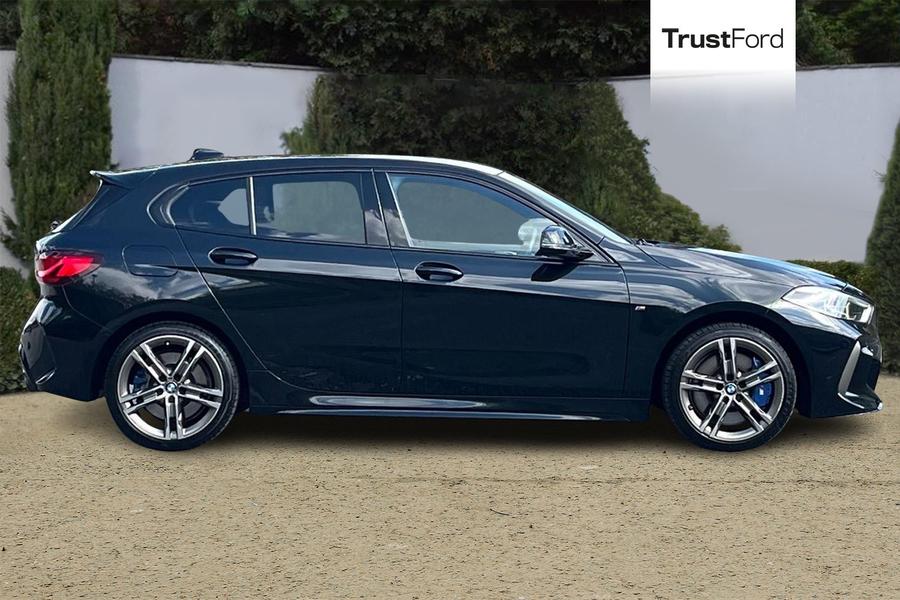 BMW 1 Series Photo autoimg-3a699e5ab44f307f31f8a0f85fed0c4a67ab2eae.jpg