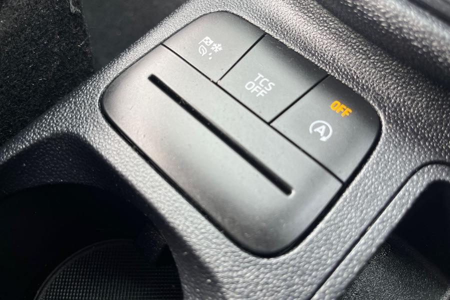 Ford FIESTA Photo autoimg-3a6a6514999aad1df90d56aecabfa7359e6e89b2.jpg