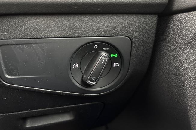 VOLKSWAGEN Tiguan Photo 29