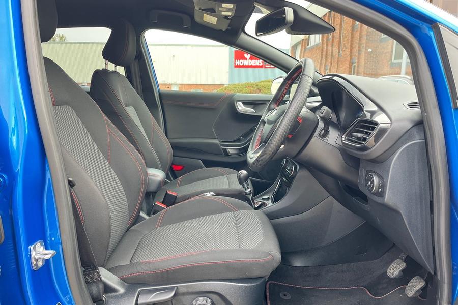 Ford Puma Photo autoimg-3a72fe03a39bf76fd92f53093b5fb6a860bc15ab.jpg