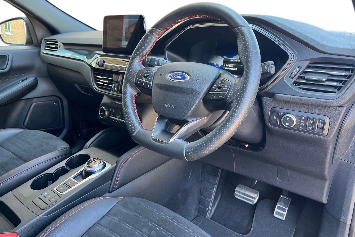 Ford KUGA Photo 8