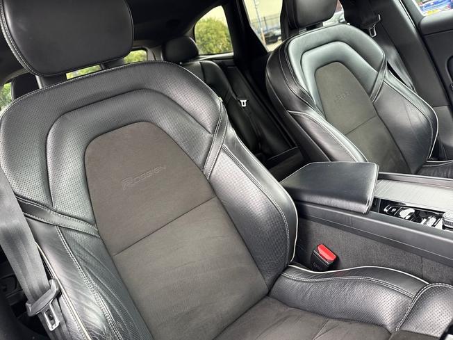VOLVO XC60 Photo 28