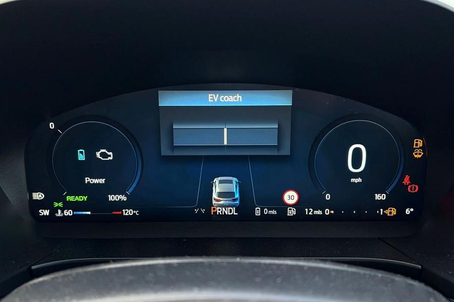 Ford Kuga Photo autoimg-3a7c994d19cde249f887fc03a529c2398cc8549c.jpg