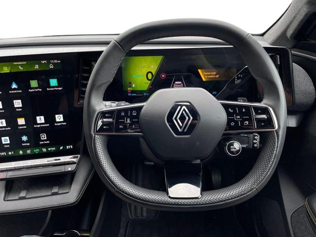 RENAULT Scenic E-Tech Photo 11