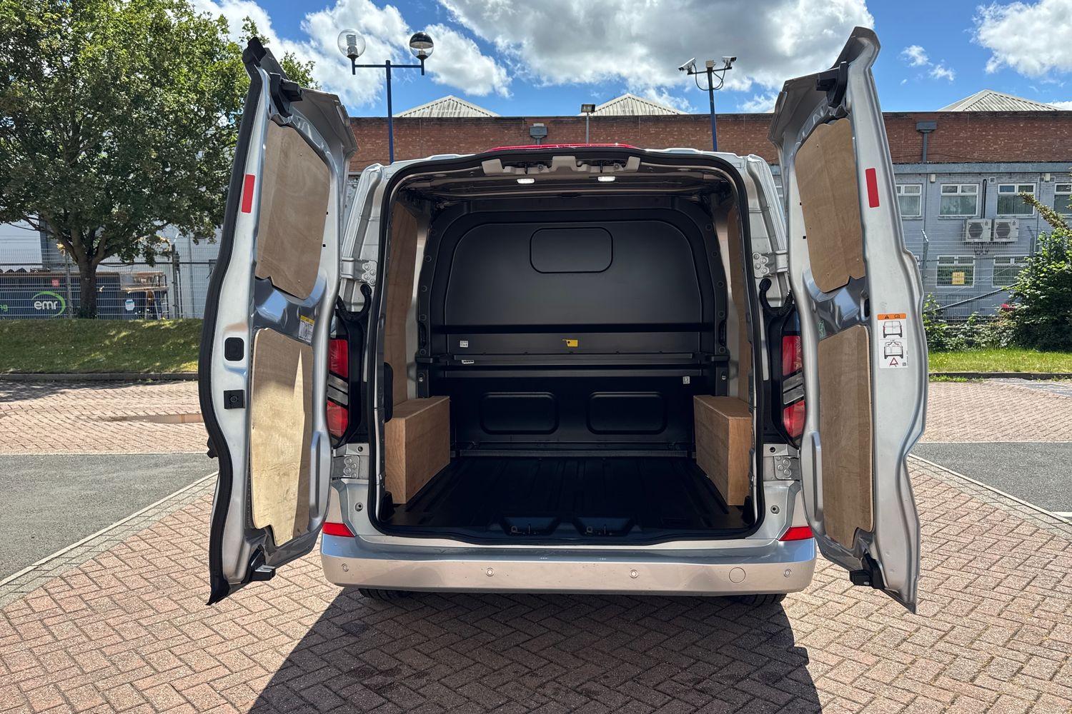Ford TRANSIT CUSTOM Photo 5