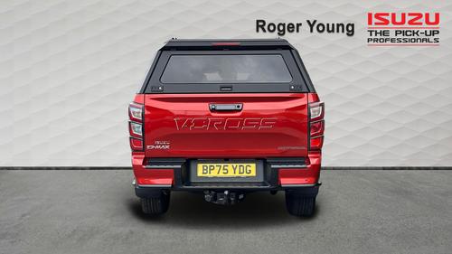 Isuzu D-MAX Photo autoimg-3a883a98f1d8b84d5b0bb0310d67c802400568f3.jpg