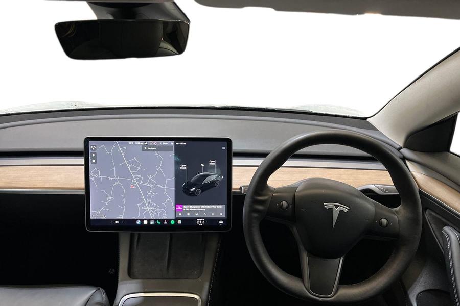 TESLA MODEL 3 Photo autoimg-3a8c6b7cda0e3a57eedbaac2757b548838d9937b.jpg