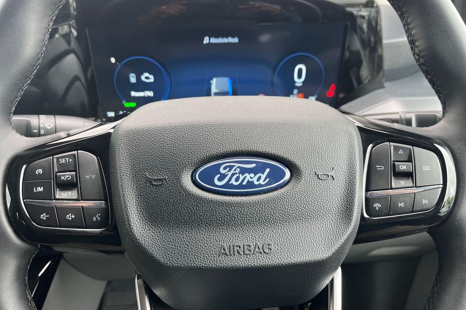 Ford TRANSIT CUSTOM Photo 28