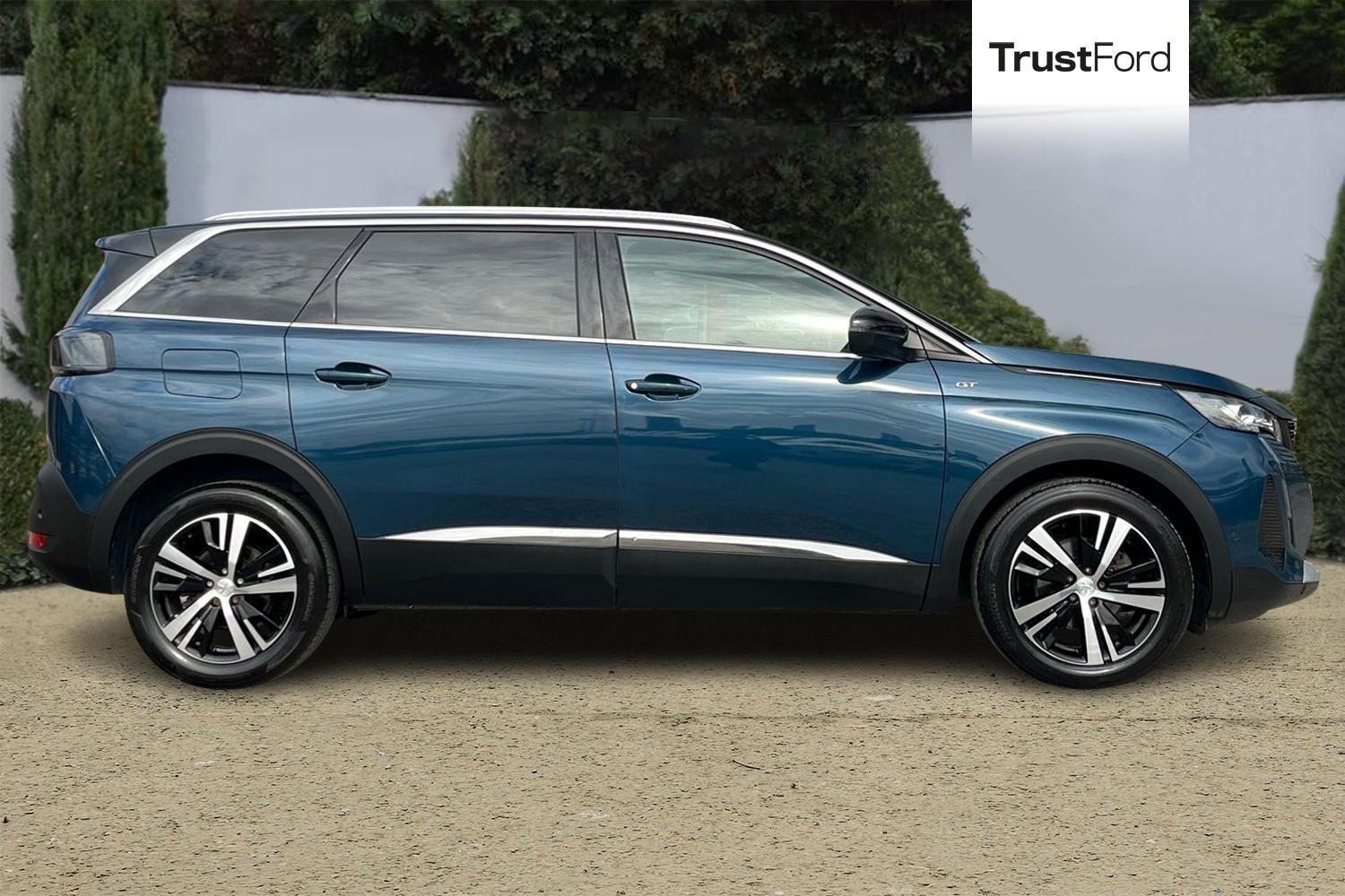 Peugeot 5008 Photo 2
