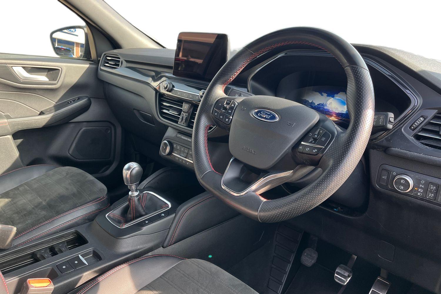 Ford KUGA Photo 8