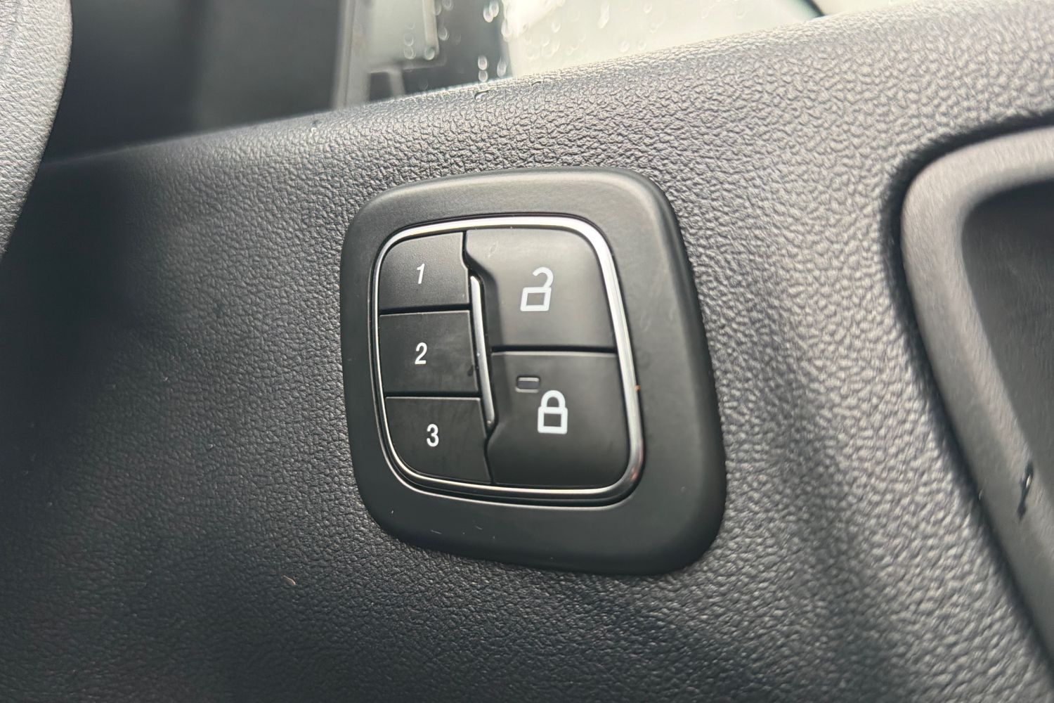 Ford Kuga Photo 31