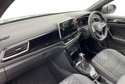 VOLKSWAGEN T-Roc Photo 2