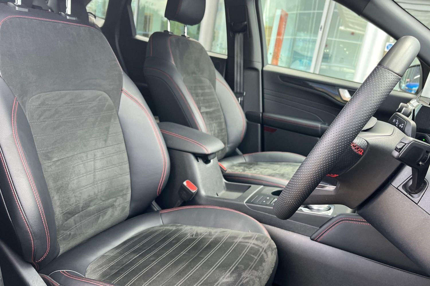Ford Kuga Photo 16