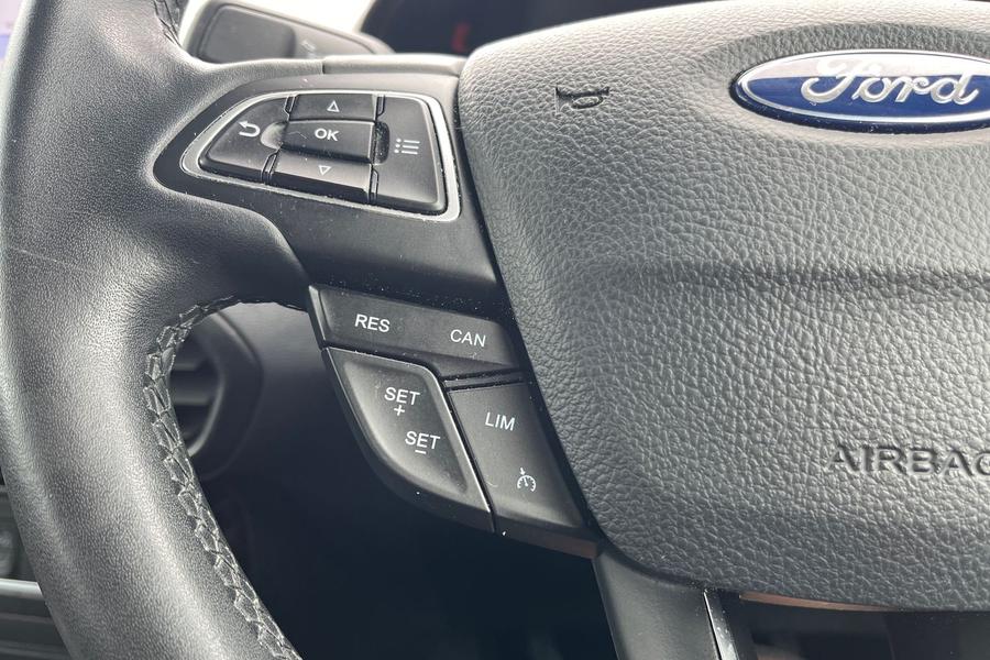Ford EcoSport Photo autoimg-3a945a61f1a7137bbfc8ec422131843cb49c0768.jpg