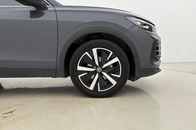 VOLKSWAGEN Tiguan Photo 5