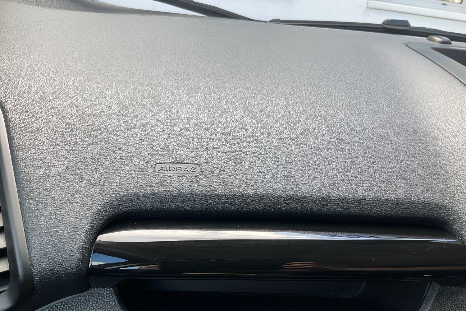 Ford ECOSPORT Photo 31