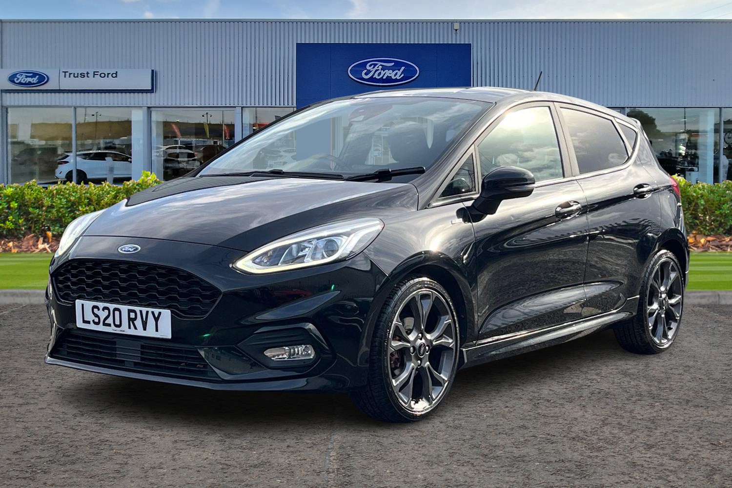 Ford FIESTA Photo 4
