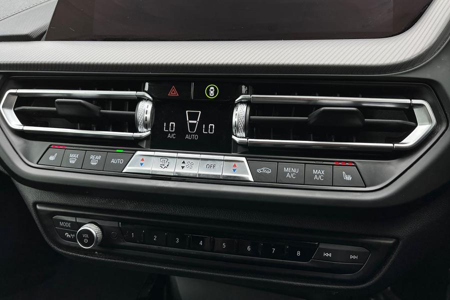 BMW 2 Series Gran Coupe Photo autoimg-3a9e23616112da216cd7b6e447d6145c9c5dd716.jpg