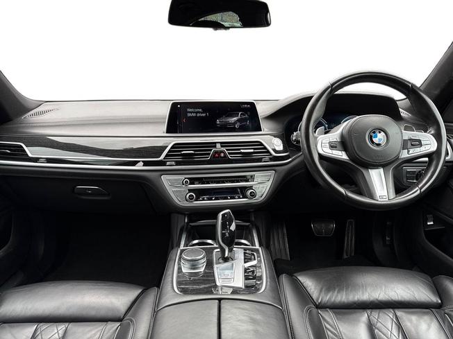 BMW 7 Series Photo 10