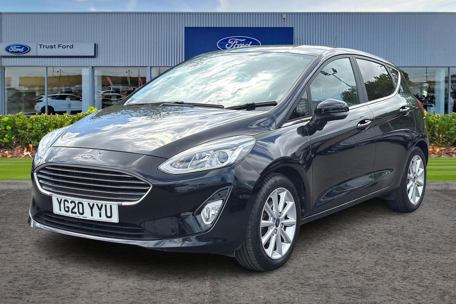 Ford FIESTA Photo 4