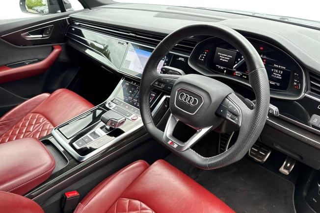 Audi SQ7 Photo 6