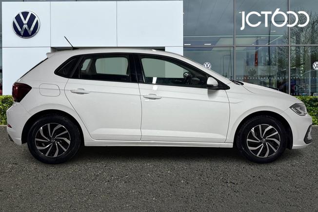 VOLKSWAGEN Polo Photo 4