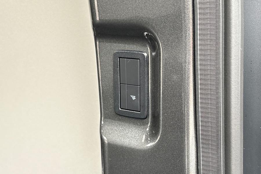 Ford TRANSIT CUSTOM Photo autoimg-3ab527cf7a4156792d33d3fa87304ba1adc9a014.jpg