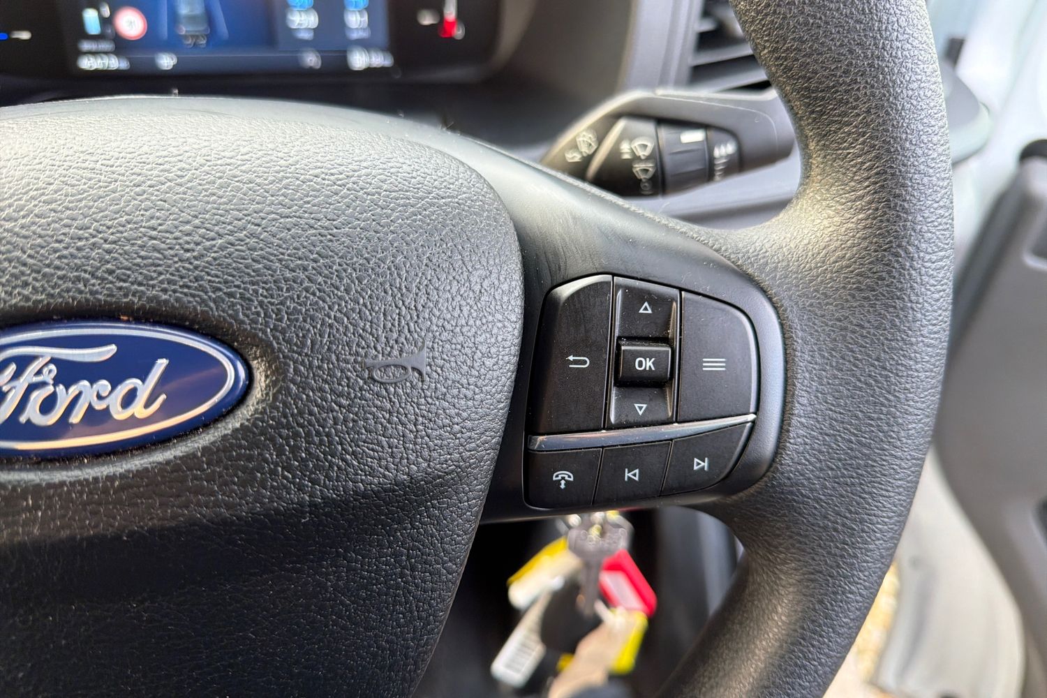Ford TRANSIT Photo 25