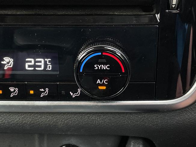 NISSAN Qashqai Photo 44