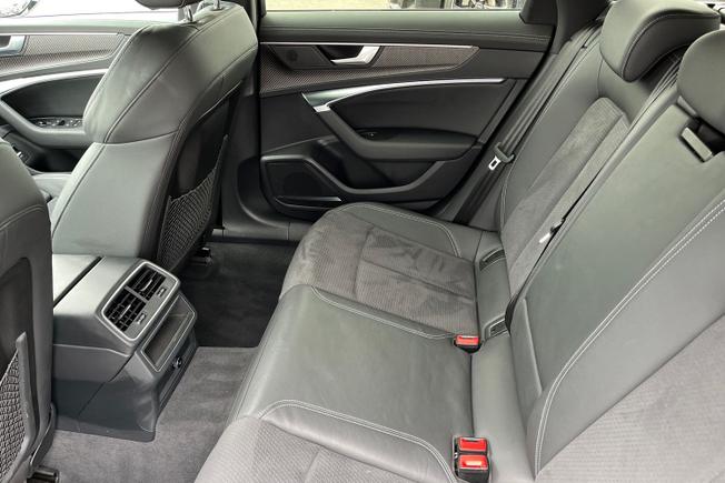 Audi A6 Avant Photo 46
