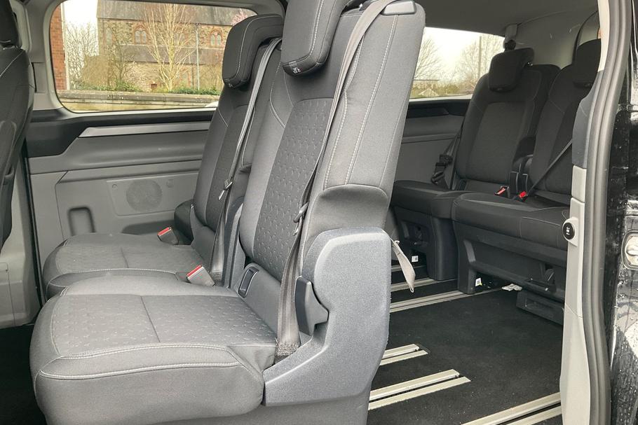 Used Ford Tourneo Custom HG24YSX 4