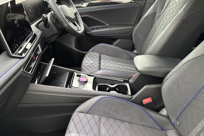 VOLKSWAGEN Tiguan Photo 21