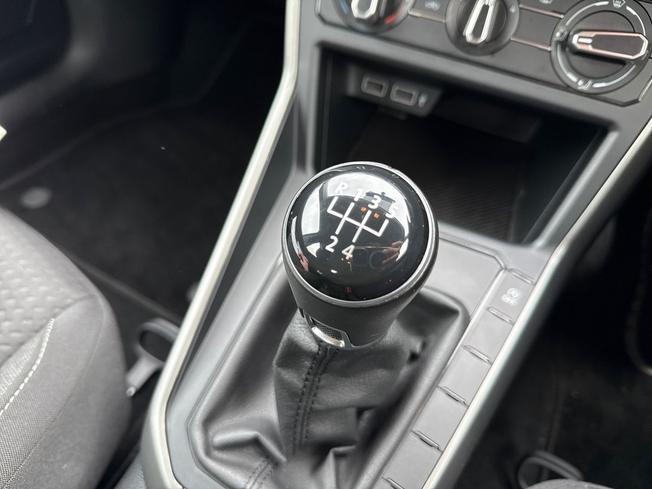 VOLKSWAGEN Polo Photo 27
