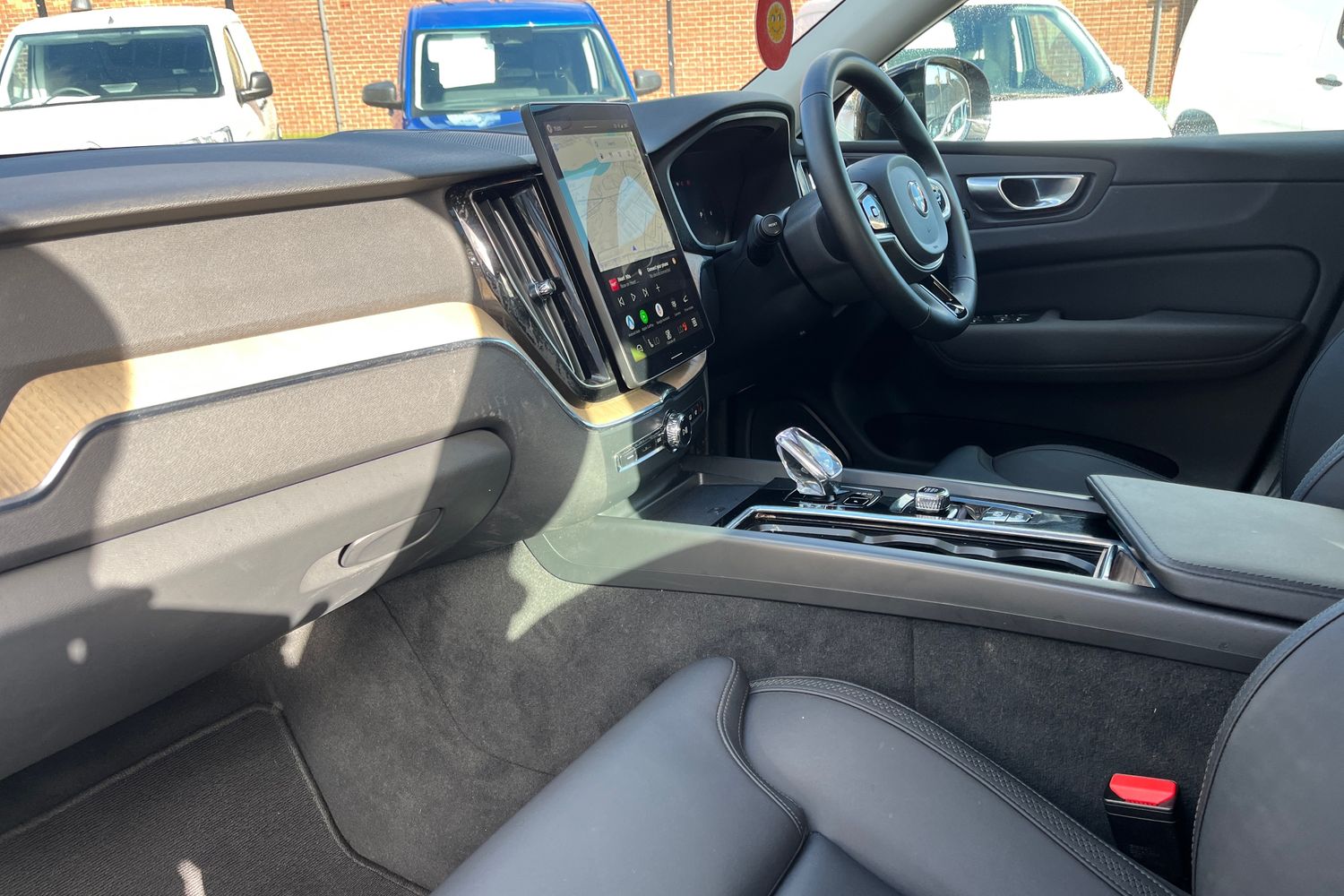 Volvo XC60 Photo 17
