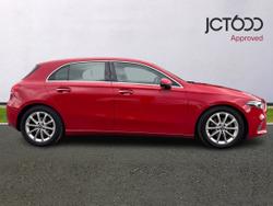 MERCEDES-BENZ A Class Photo 4