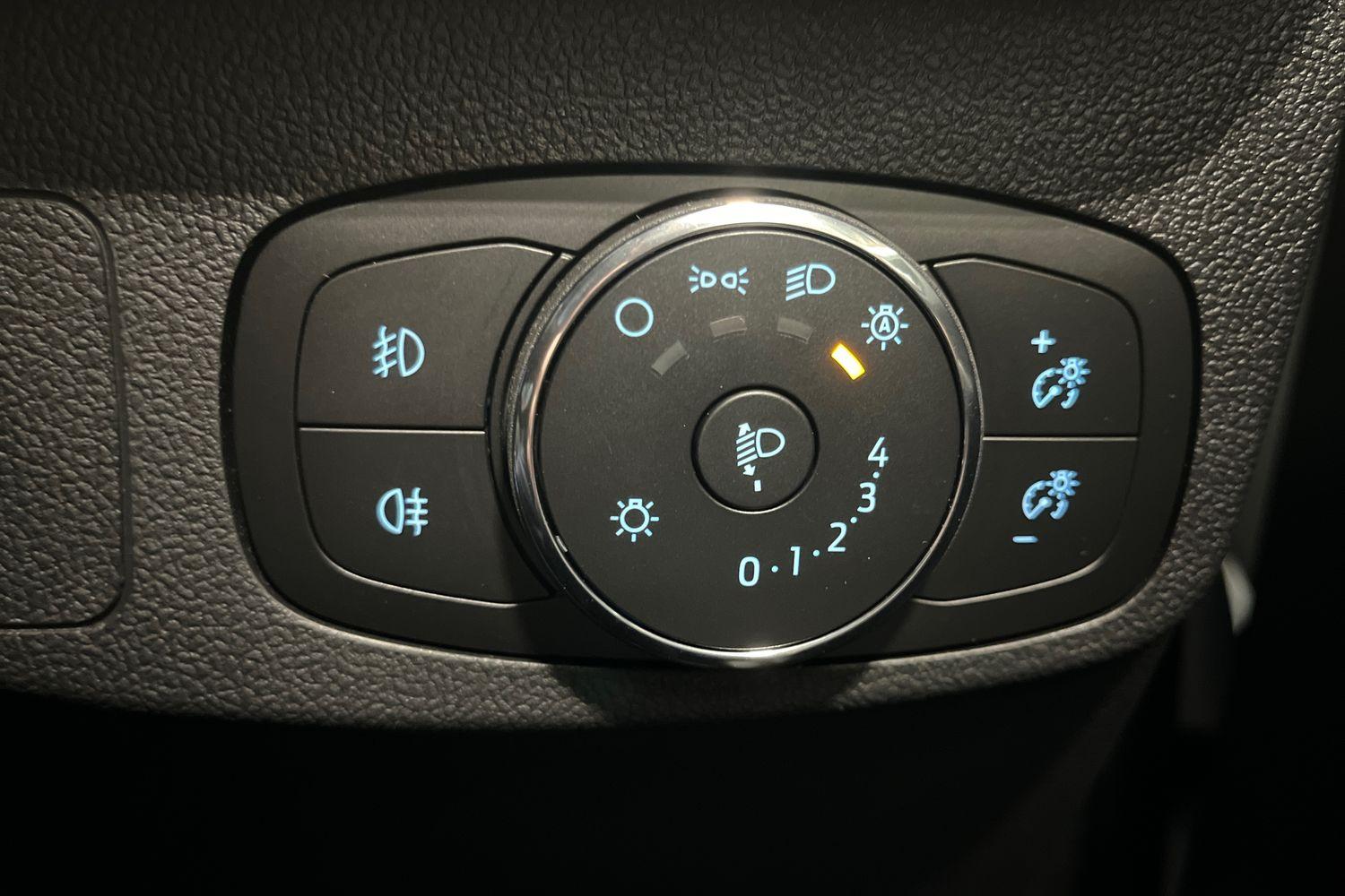 Ford FOCUS Photo 22