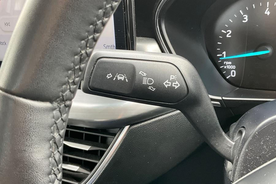 Ford Focus Photo autoimg-3ad0def9b15ff6656d41b695080c89bf0160e5de.jpg